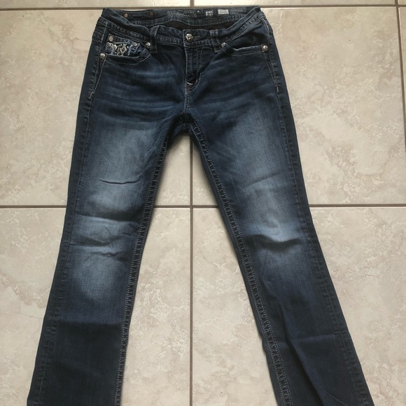 💯 percent authentic Miss Me jeans - Picture 2 of 4